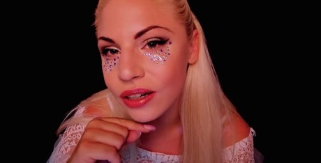 Goddess Blonde Kitty onlyfans explicit content