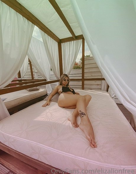 candyadria boobs onlyfans