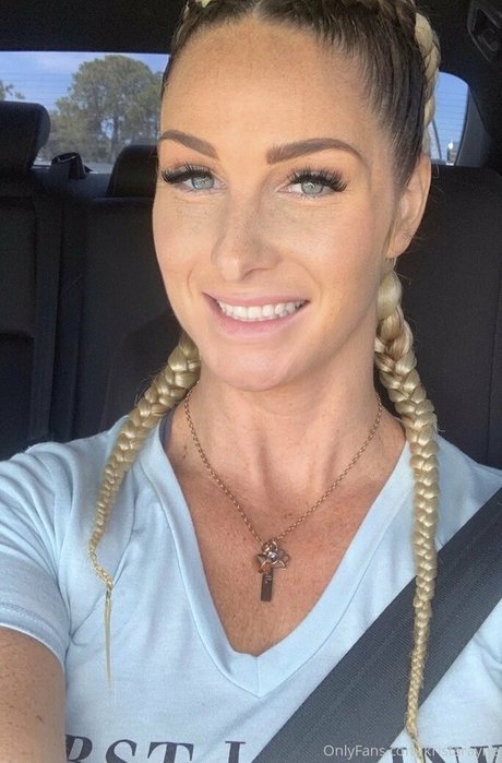 kristarayne onlyfans fotos