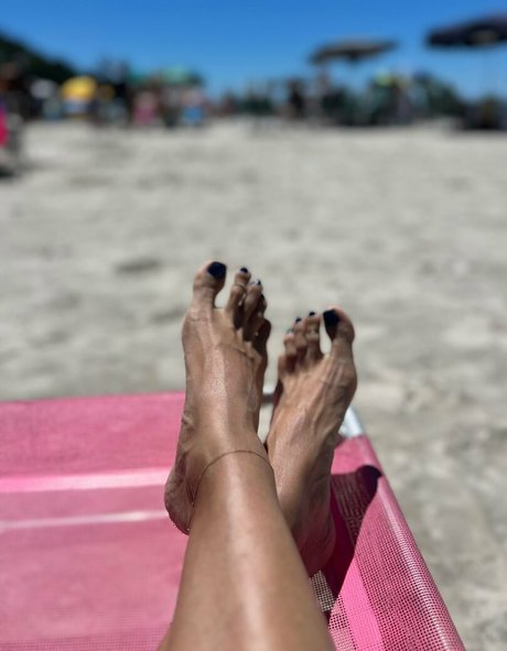 lospiesdelacaro nude only fans