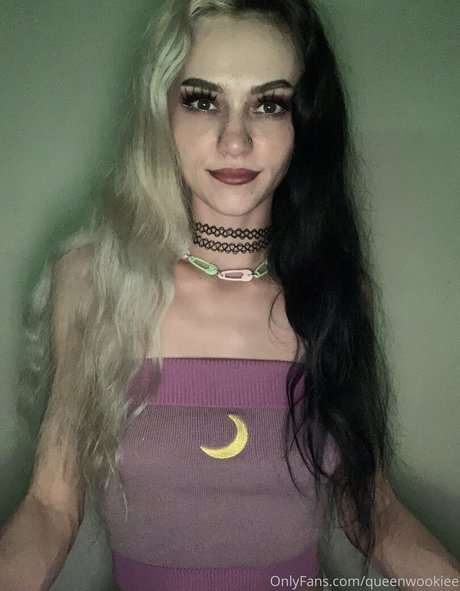 queenwookiee nude onlyfans leaked