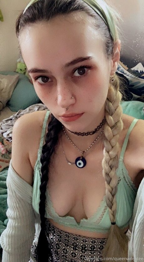 queenwookiee onlyfans nudes leaked