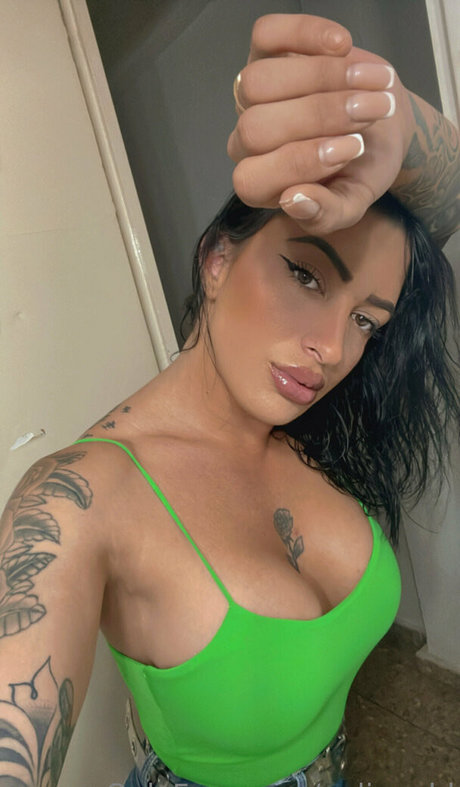 neliagold nude onlyfans leaks