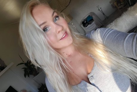 Emilia Linden onlyfans for free