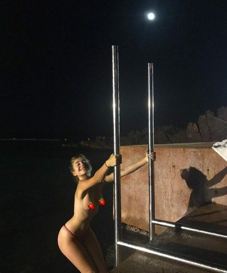 kitty milf onlyfans hot xxx negative