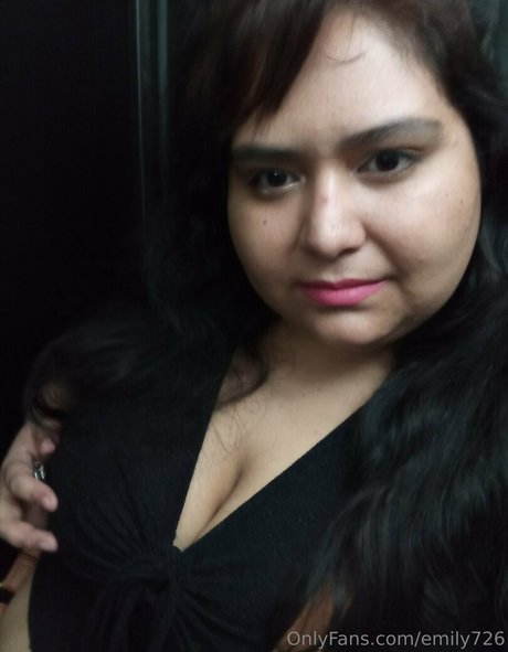 emily726 nude onlyfans pics