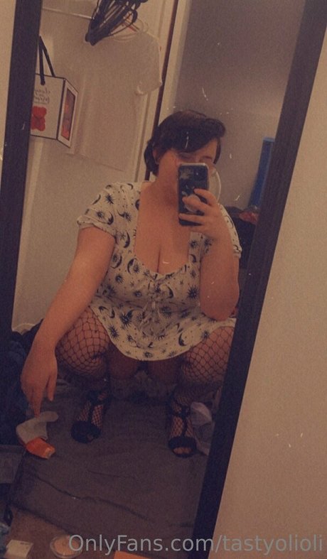 tastyolioli onlyfans star