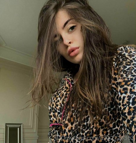 hard nipples onlyfans art nude candids