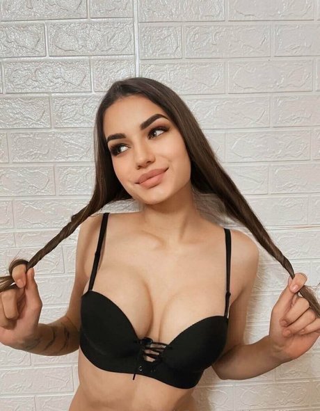 kira williams nude porn onlyfans