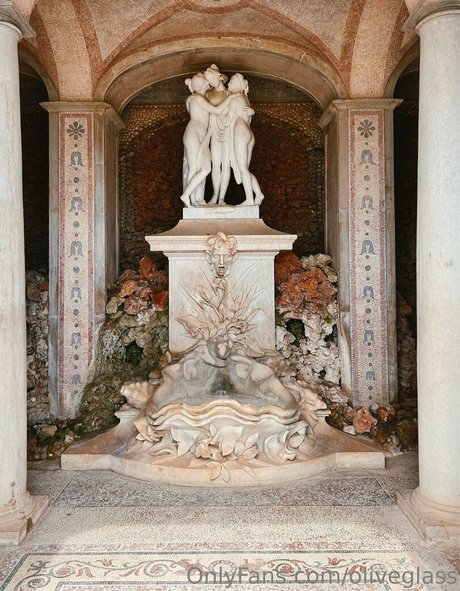 oliveglass joi onlyfans