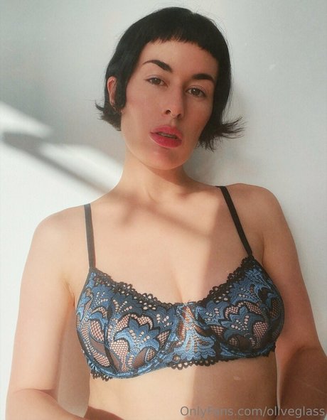 oliveglass onlyfans leaks