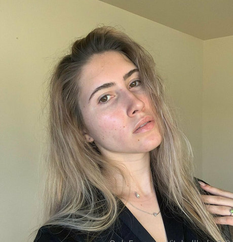 miameetsworld onlyfans leak ass