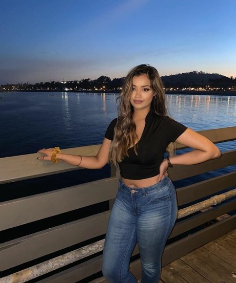 Punjabi Mami leaked onlyfans pics