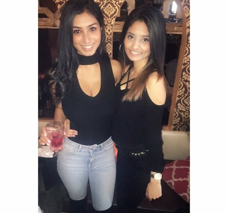 Sasha Kalra onlyfans de