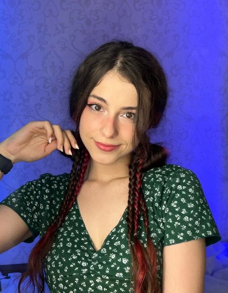 Gil Liany onlyfans pictures