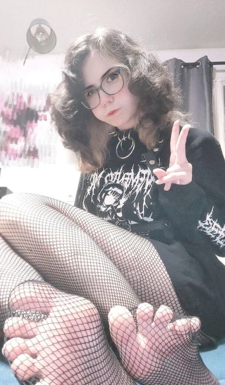 RiriMiaou onlyfans naked leaked