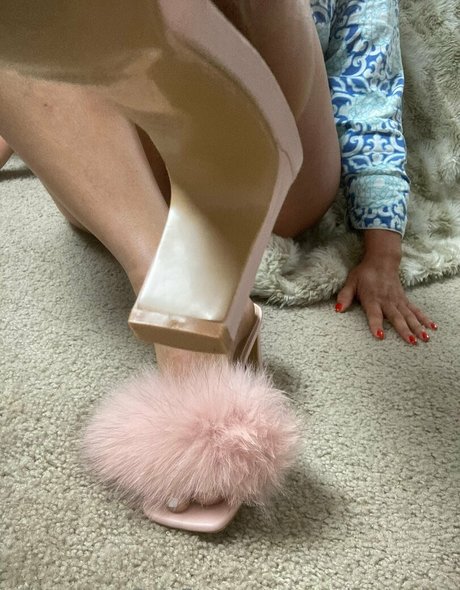 angelfootcakes onlyfans leaj