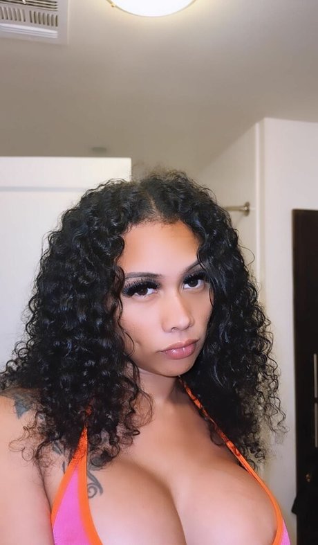 jazzymotheissuee onlyfans nude leaks