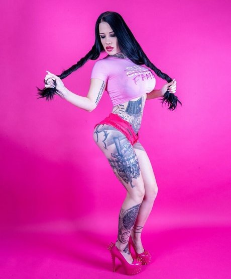 Miss Alessa Milano only fans