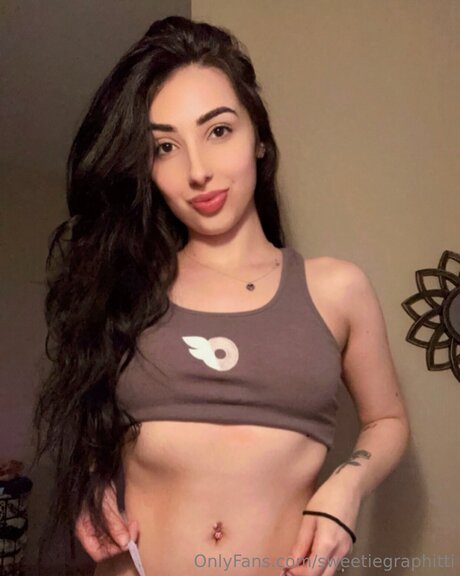 sweetiegraphitti nude leak onlyfans