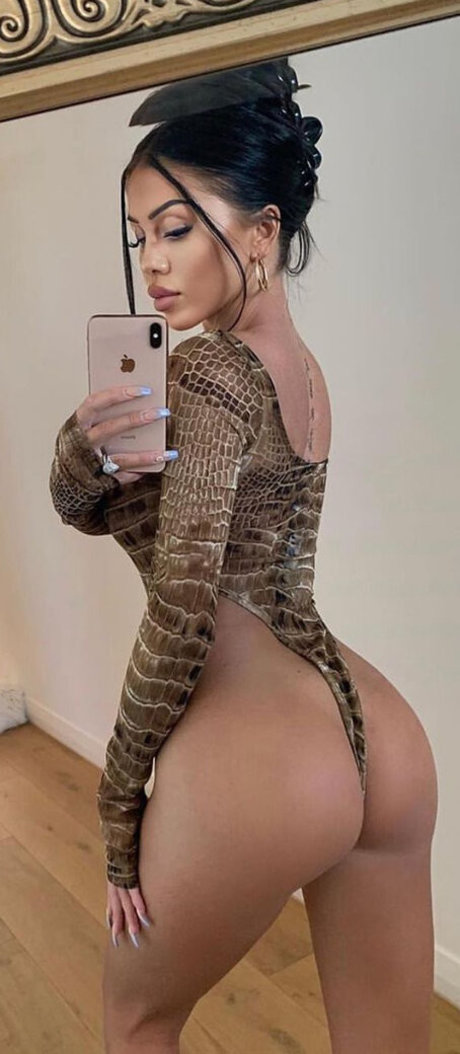 Lauraamy onlyfans page