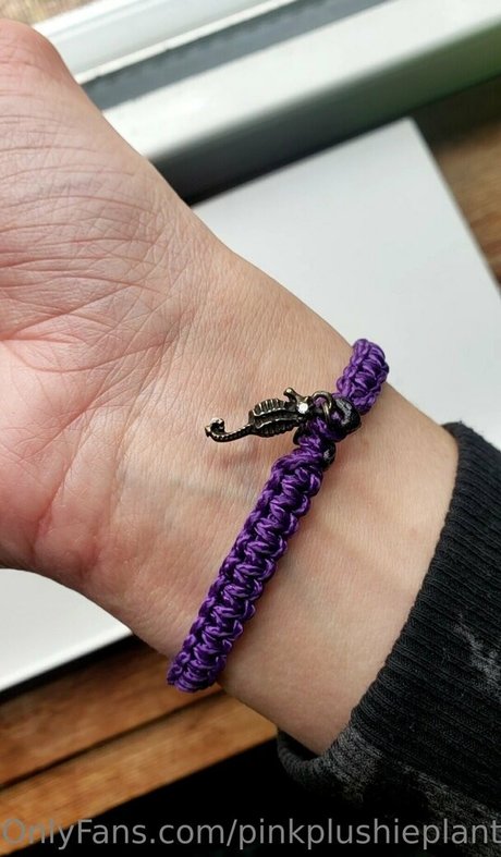 pinkplushieplants leaked naked onlyfans