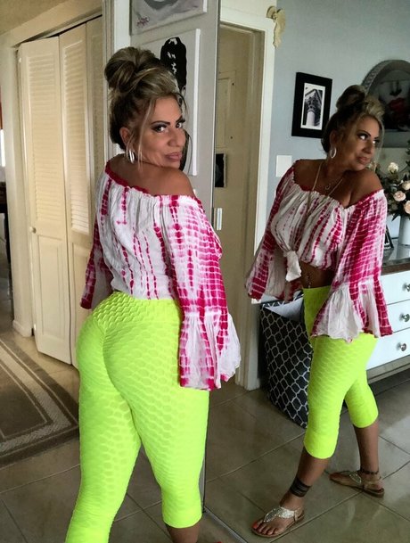 hottotrottotsfree onlyfans leaked