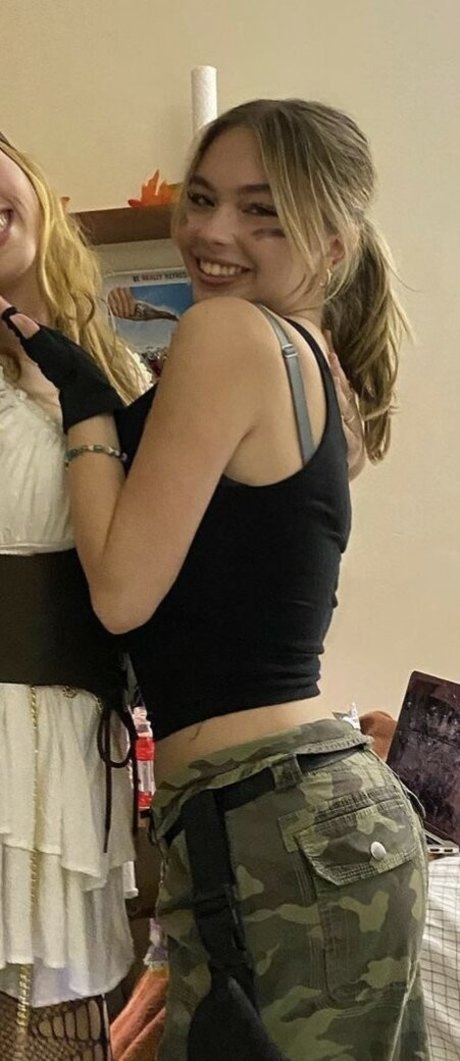 ilinamcqueen onlyfans leaked sex