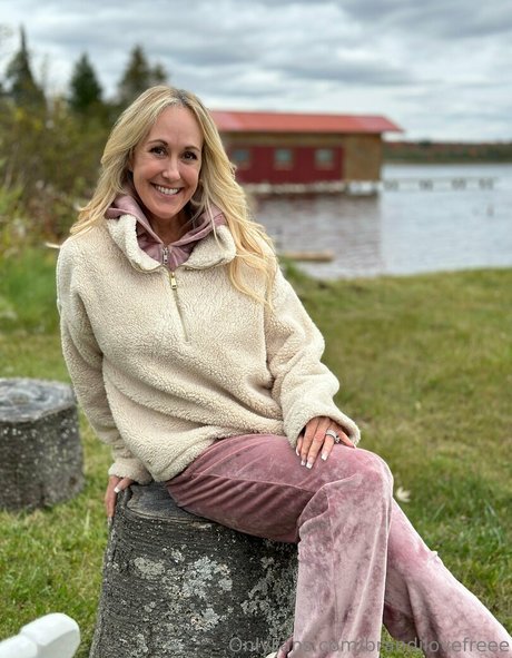 amputee onlyfans free nude scan