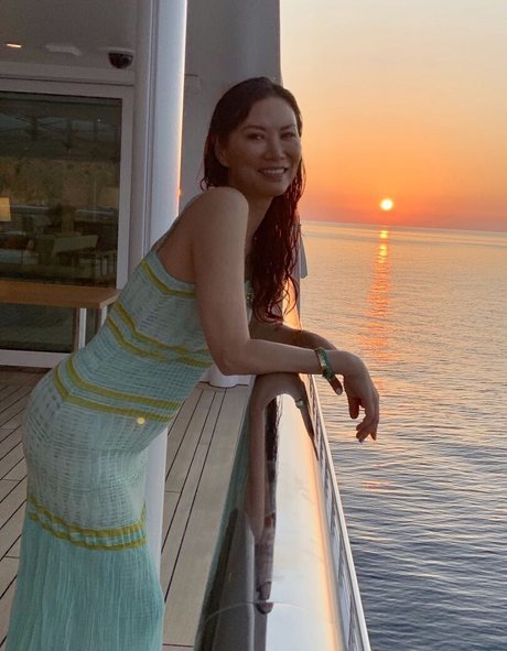 Wendi Deng Murdoch only fans pics