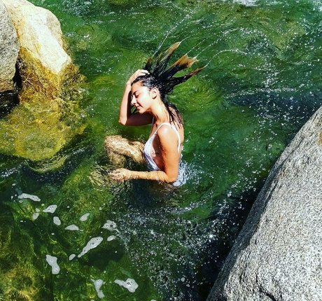 Manuela Velez leaked naked onlyfans