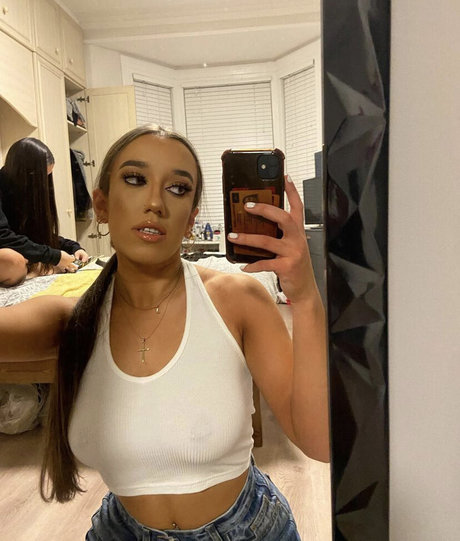 Joanna Davidson leaked onlyfans photos