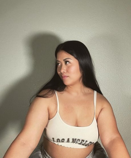 BellaBun Bo Bae nsfw onlyfans