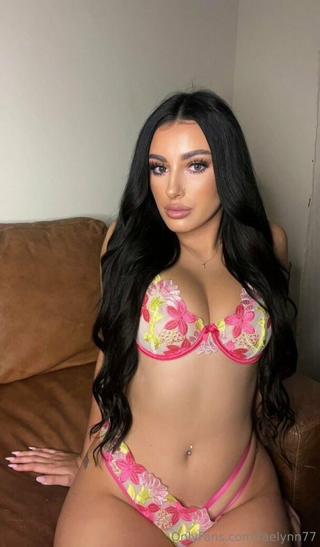 raelynn77 nude onlyfans leaks