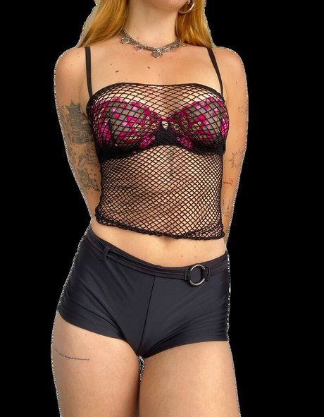 maaddielewis onlyfans model images