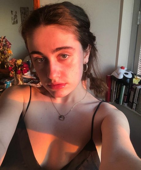 Rachel Sennott leaked only fans porn