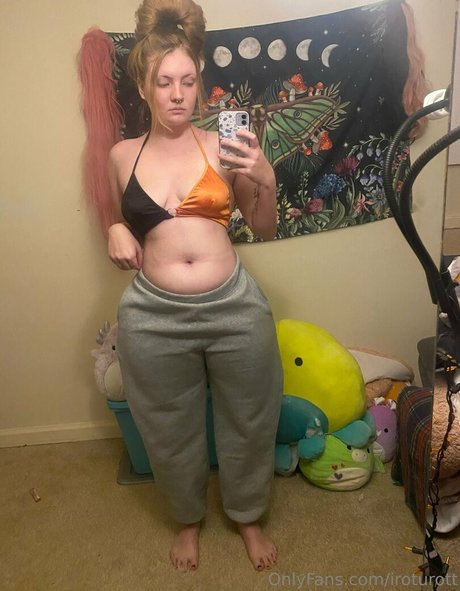 iroturott onlyfans sex tape