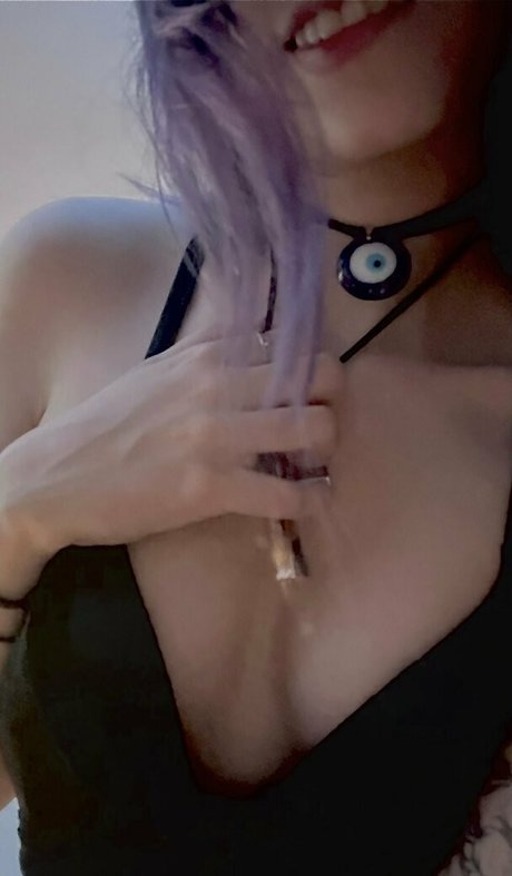 fvckzoe onlyfans content leaked