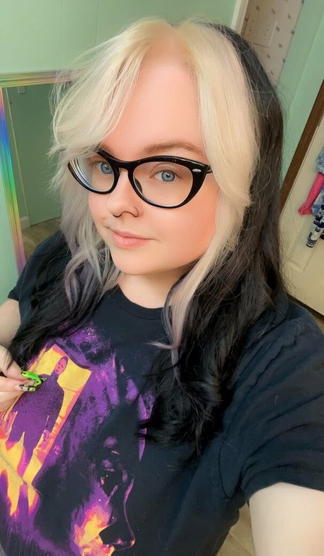 tinymortician89 leaked onlyfans porn