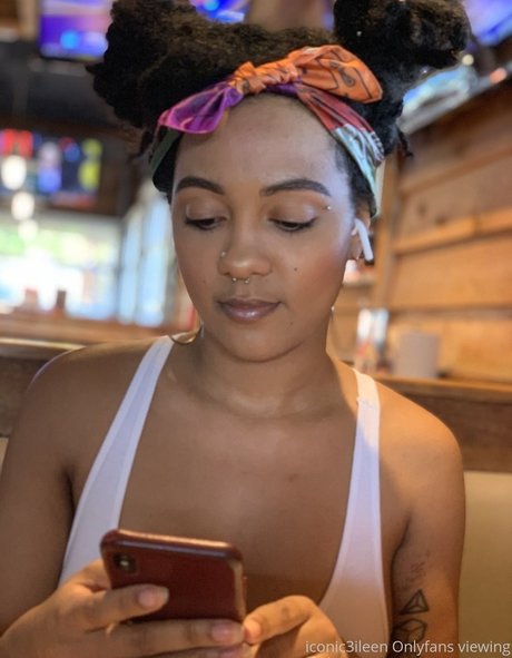 Iconic3ileen porn leaked onlyfans