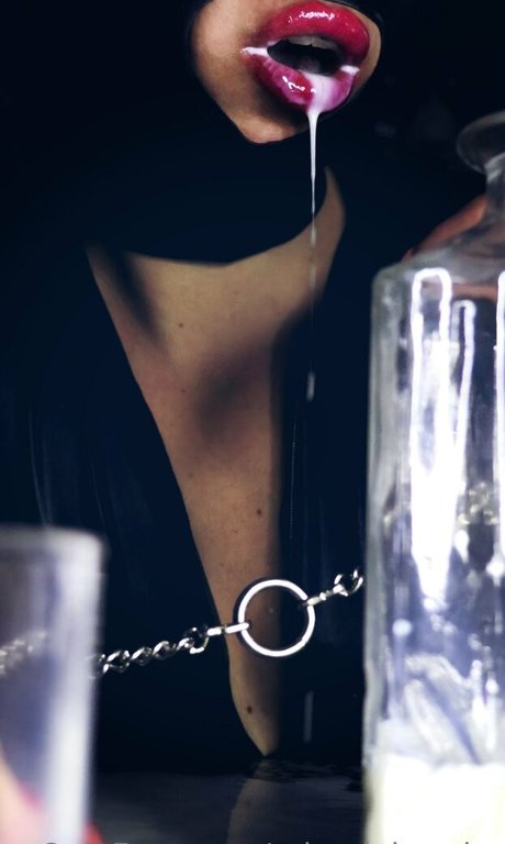 reinadelmorbo onlyfans porn