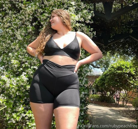 rubypeachfree onlyfans leak