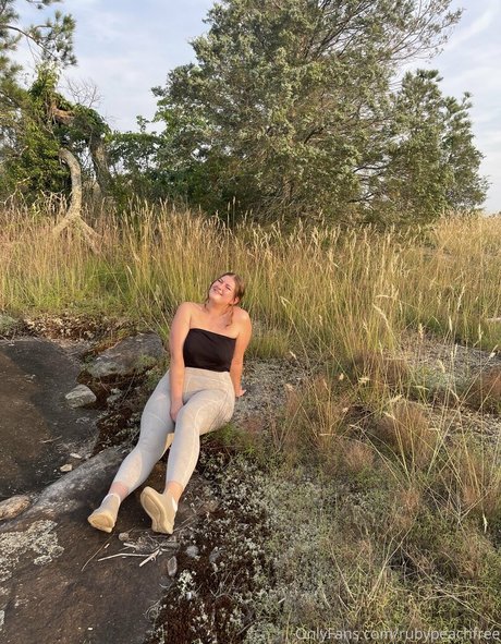 rubypeachfree naked only fans