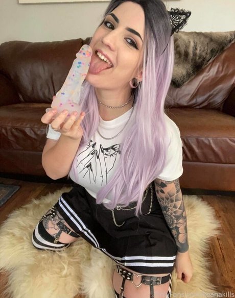 KeanaKills onlyfans strip tease