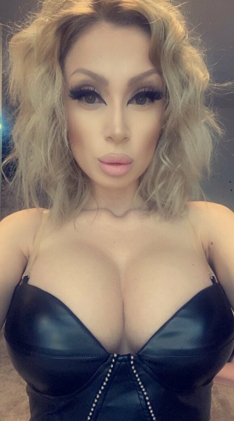 evavixenfree onlyfans xx