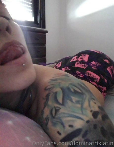 dominatrixlatin onlyfans model