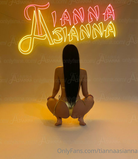 tiannaasianna onlyfans nude pics