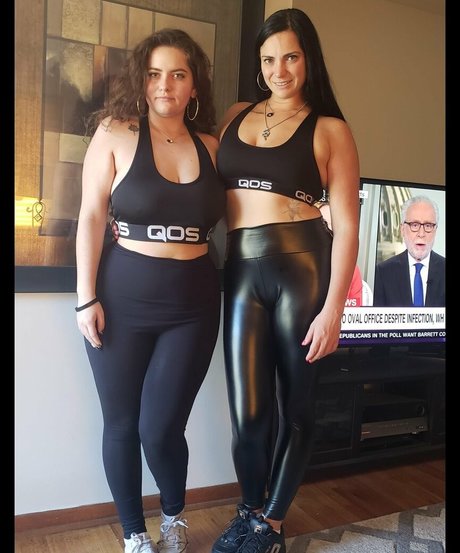 Lady Anaconda onlyfans naked