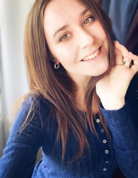 Lunatissa onlyfans sextape