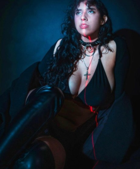 Sailorreya nude only fans